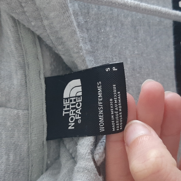 Women's The North Face Oversized Hoodie Size S - Picture 8 of 10